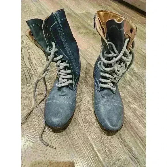 Candies Boho Canash Blue Vegan Leather Boots  SZ 6 - Picture 2 of 4